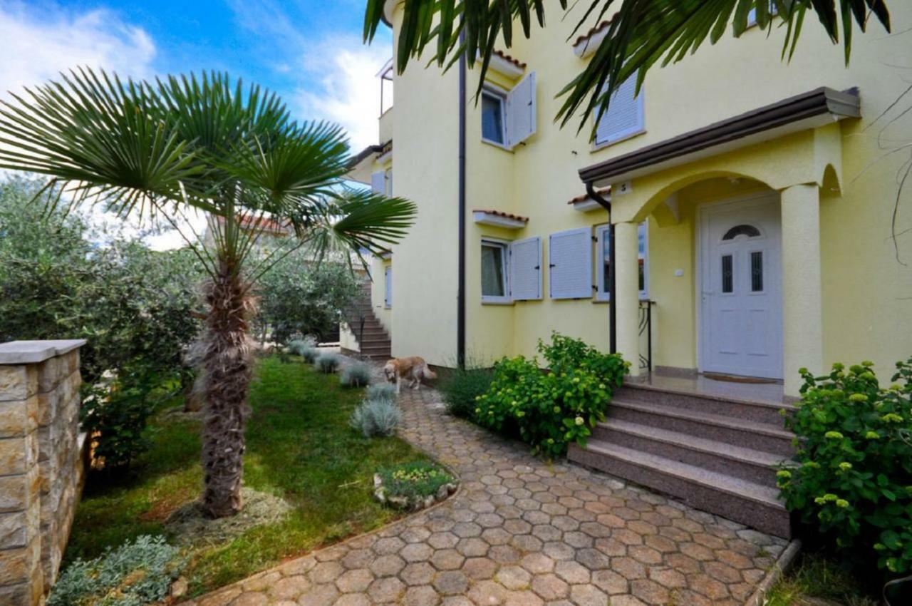 Ana M Apartments Novigrad Istria Buitenkant foto
