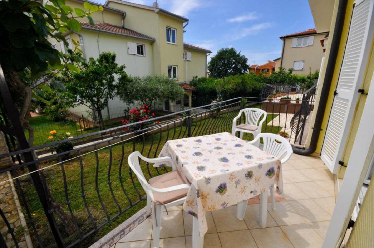 Ana M Apartments Novigrad Istria Buitenkant foto