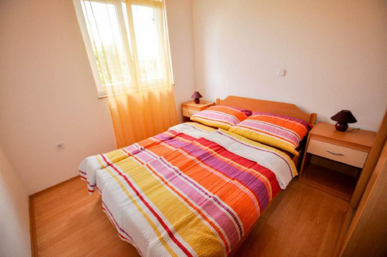 Ana M Apartments Novigrad Istria Buitenkant foto
