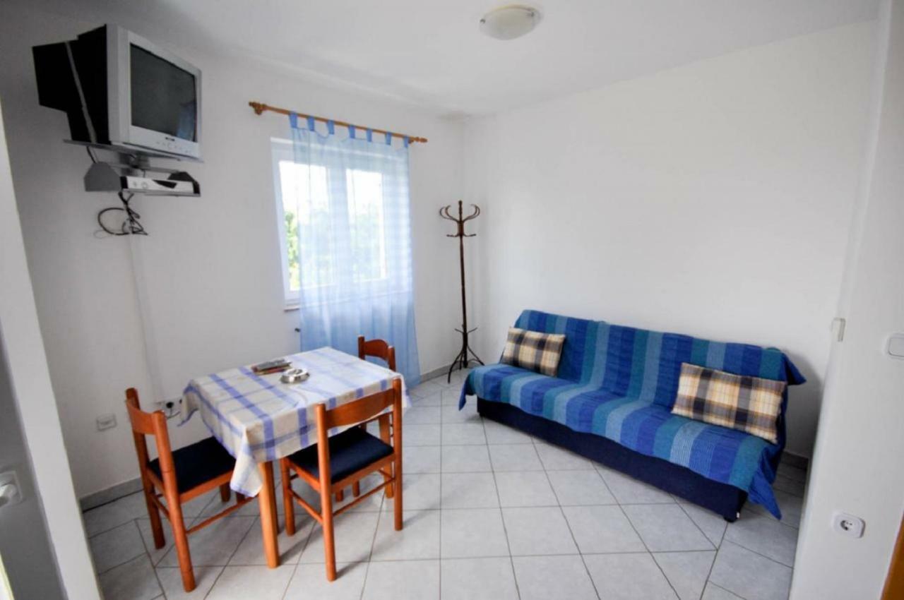 Ana M Apartments Novigrad Istria Buitenkant foto
