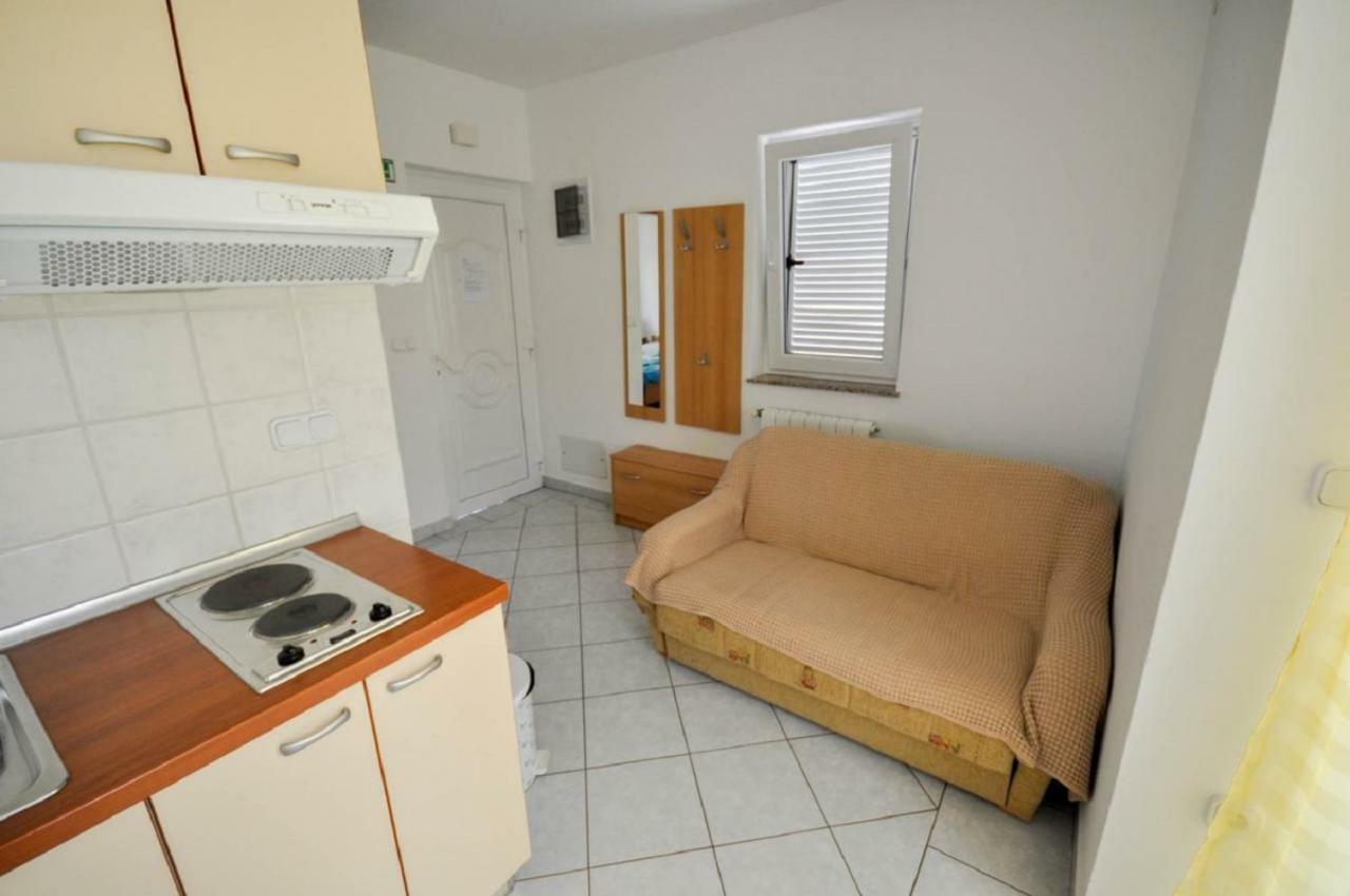 Ana M Apartments Novigrad Istria Buitenkant foto